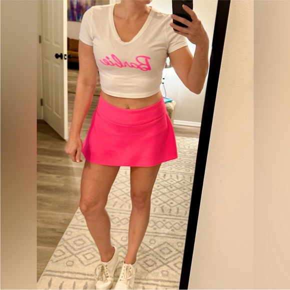 Trade - Picture 4 of 4